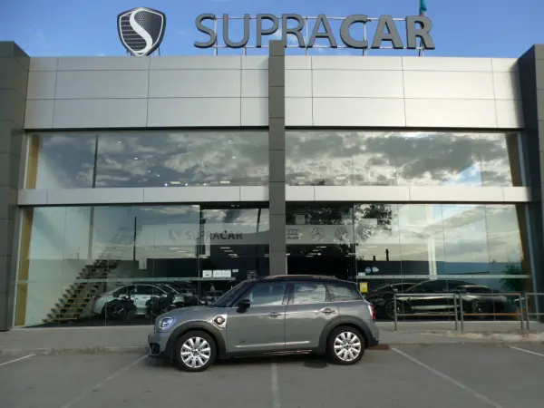 MINI Countryman Cooper SE ALL4 Auto 44