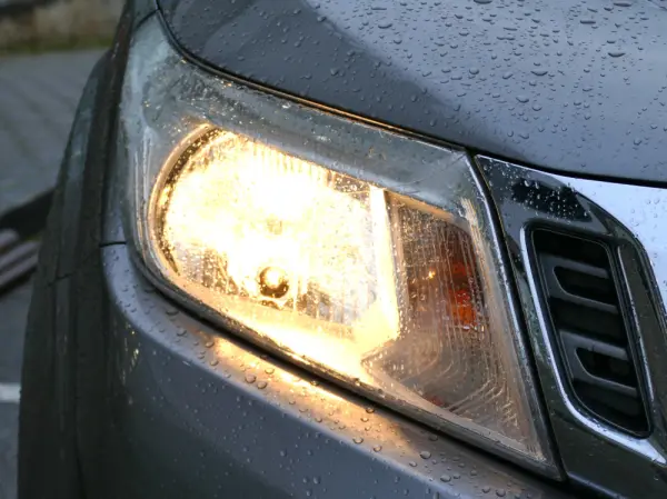 Nissan Navara 2.3 dCi CD 4WD N-Connecta Navi+Barras 9