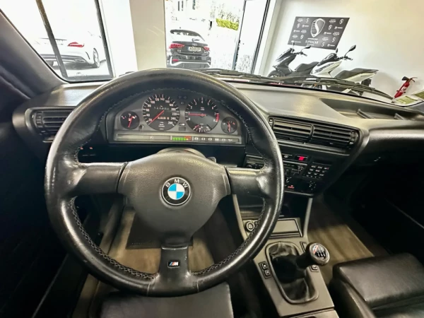 BMW M3 Standard 10