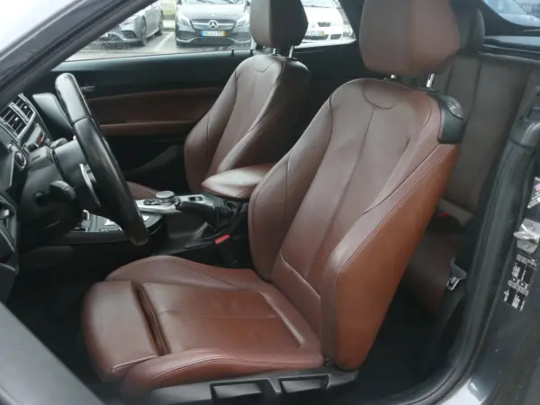 BMW 220 d Coupe Pack M Auto 23