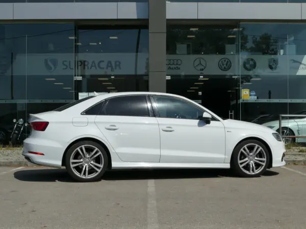 Audi A3 Limousine 1.6 TDI S-line S tronic 16