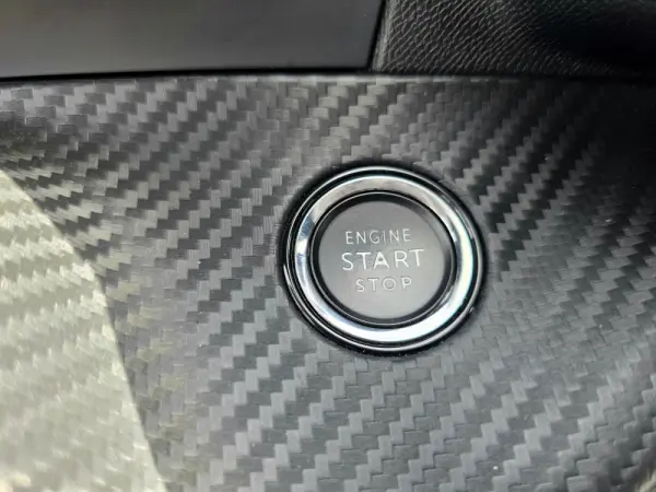 Peugeot 2008 1.2 PureTech GT Line 24