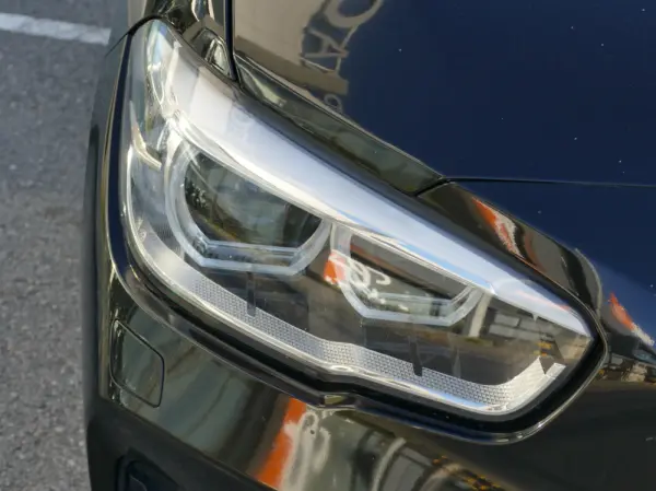 BMW 116 d Pack M Shadow 10