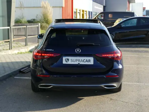 Mercedes-Benz C 300 e Avantgarde 5