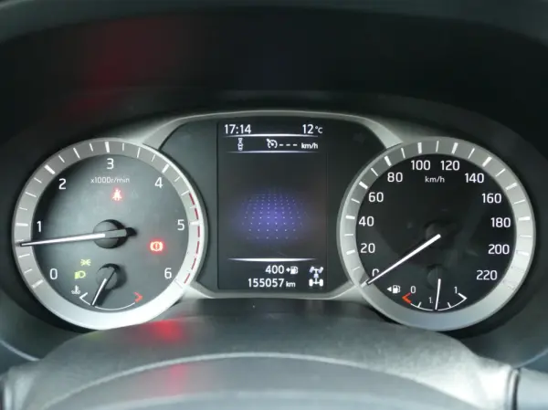 Nissan Navara 2.3 dCi CD 4WD N-Connecta Navi+Barras 19