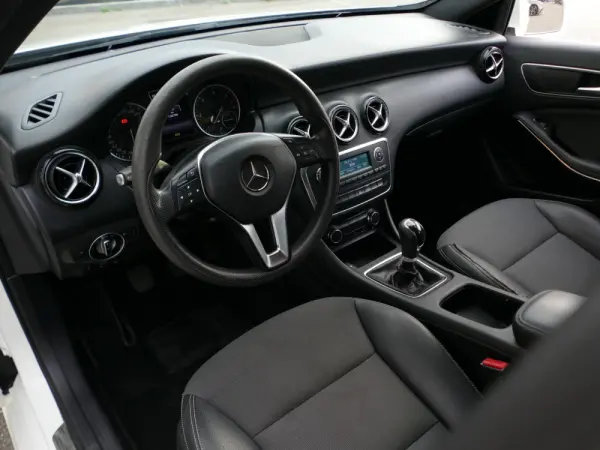 Mercedes-Benz A 180 CDi BE Edition Style 22