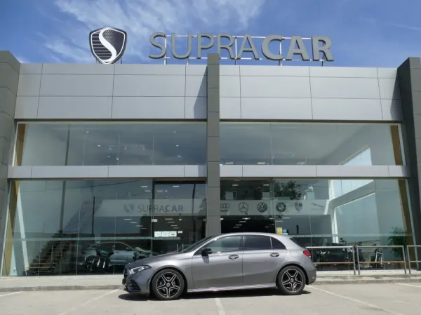 Mercedes-Benz A 180 d AMG Line Aut. 42