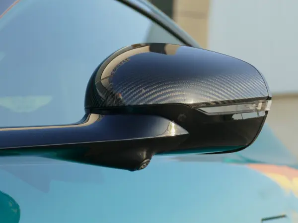 Aston Martin Vantage Coupe V8 8