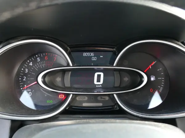 Renault Clio Sport Tourer 0.9 TCe Limited 17