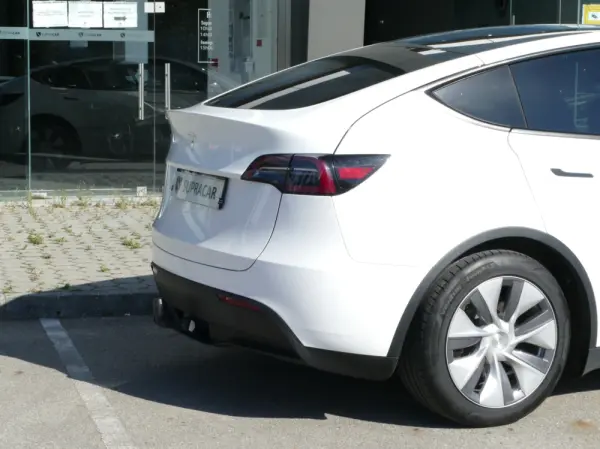 Tesla Model Y Tração Traseira 6