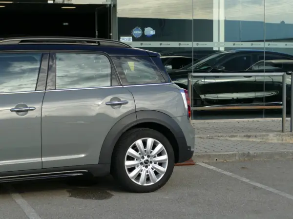 MINI Countryman Cooper SE ALL4 Auto 18