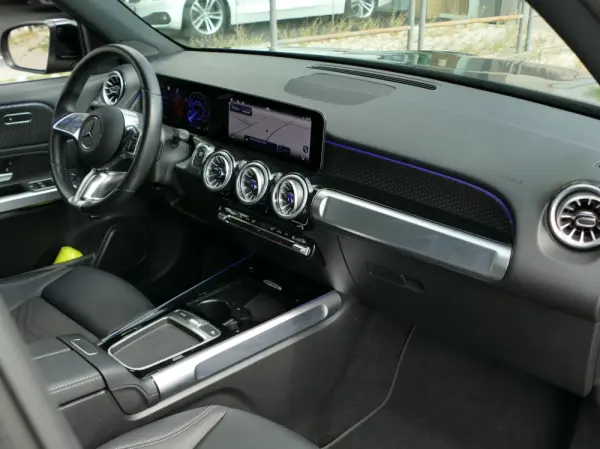 Mercedes-Benz EQB 300 4Matic Progressive 30