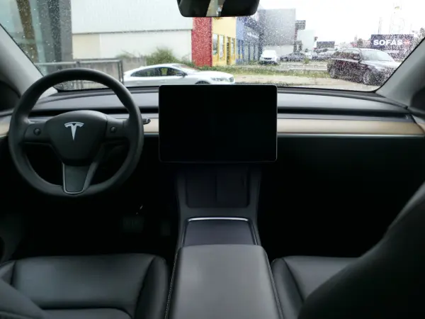 Tesla Model Y Long Range Tração Integral 37