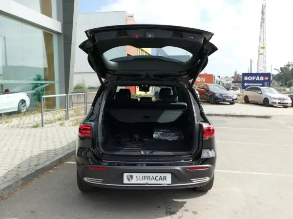 Mercedes-Benz EQB 300 4Matic Progressive 15