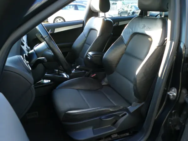 Audi A3 Sportback 2.0 TDi S-line 23