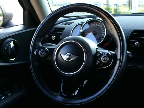 MINI Clubman One D 32