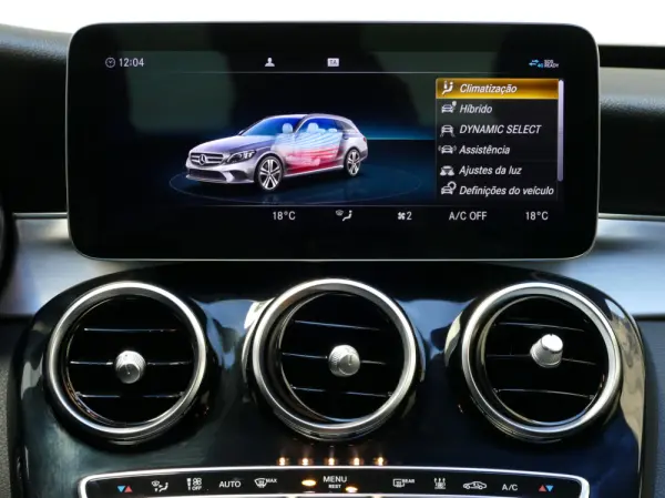 Mercedes-Benz C 300 de T 9G-TRONIC AMG Line 31