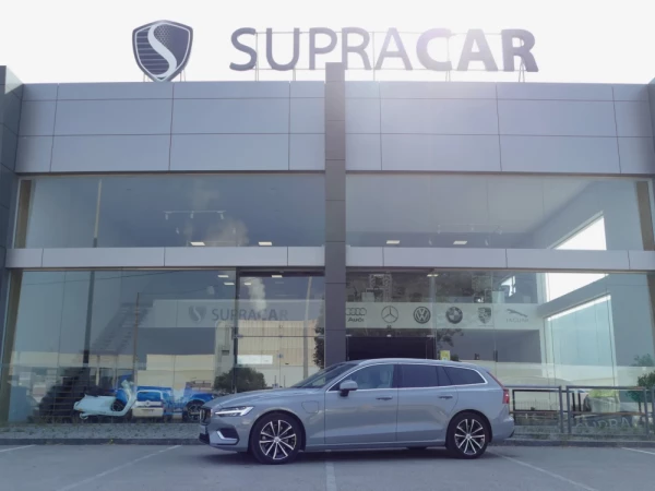 Volvo V60 2.0 T6 AWD TE Core 38