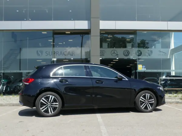 Mercedes-Benz A 250 e Progressive 15