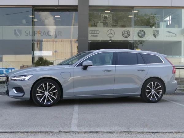 Volvo V60 2.0 T6 AWD TE Core 37