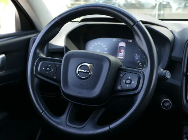 Volvo XC 40 2.0 D3 Geartronic 37
