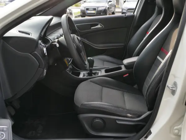 Mercedes-Benz A 180 CDi BE Edition Style 24