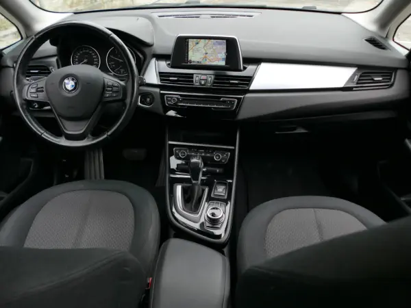 BMW 216 Active Tourer d Advantage Auto 37
