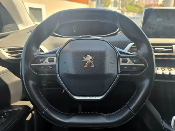 Peugeot 3008 1.2 PureTech Allure 20
