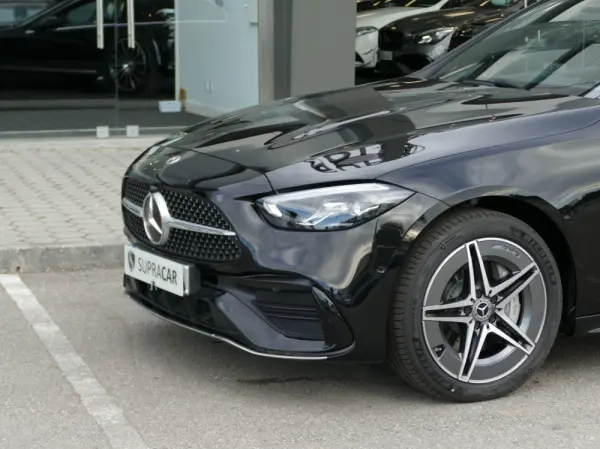 Mercedes-Benz C 300 e AMG Line 3