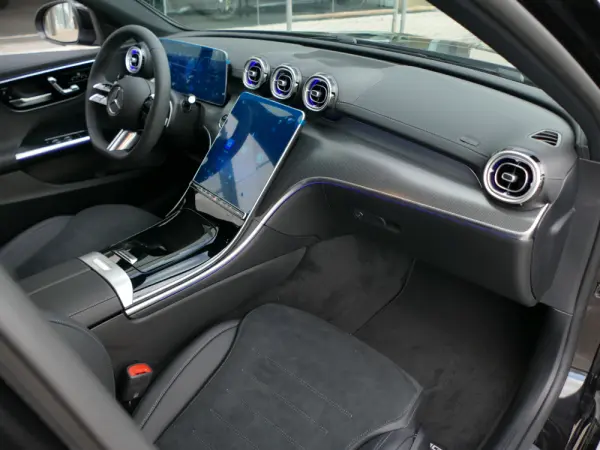 Mercedes-Benz C 300 e AMG Line 27