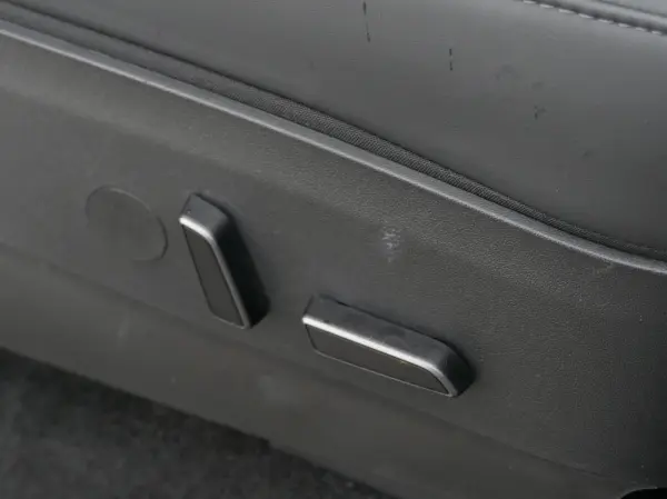 Tesla Model Y Long Range Tração Integral 30