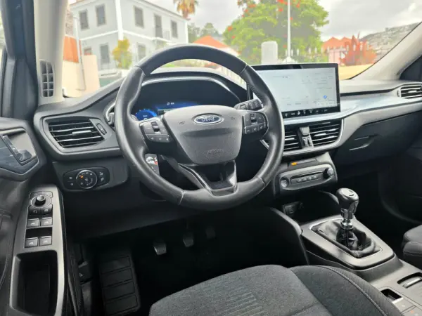 Ford Focus 1.0 EcoBoost MHEV Connected 16