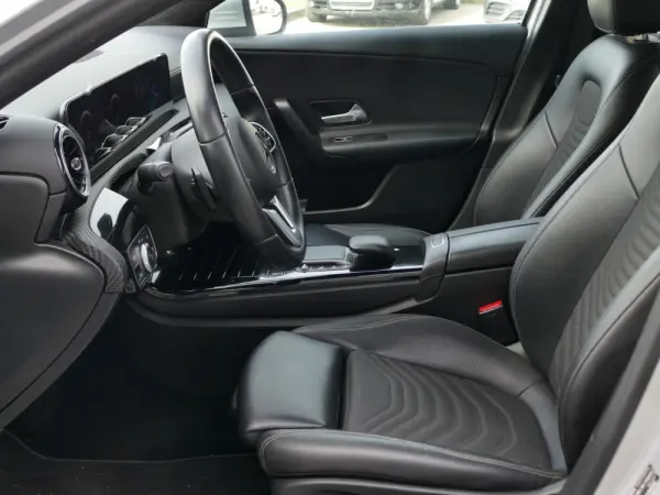 Mercedes-Benz A 250 Limousine e Style Plus 23