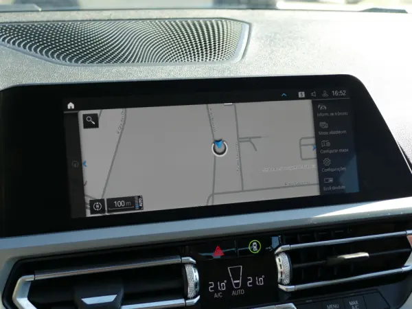 BMW 330 e iPerformance Advantage 19