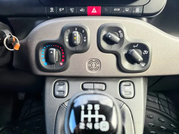 Fiat Panda 1.0 Hybrid Sport 19