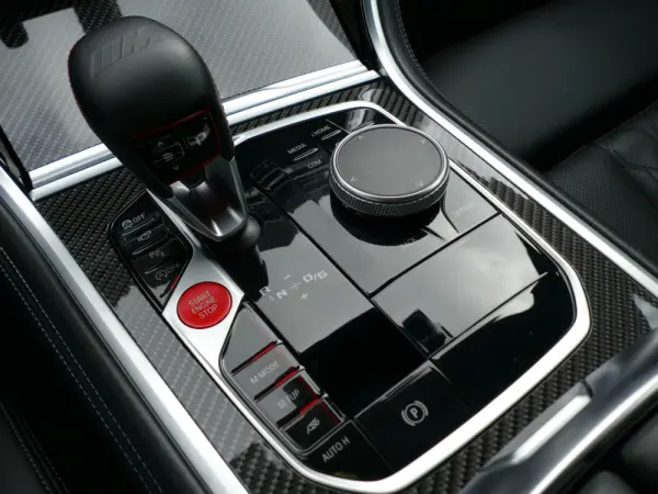 BMW M8 Competition 33