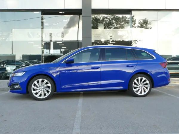 Skoda Octavia 1.4 TSI iV Ambition DSG 23