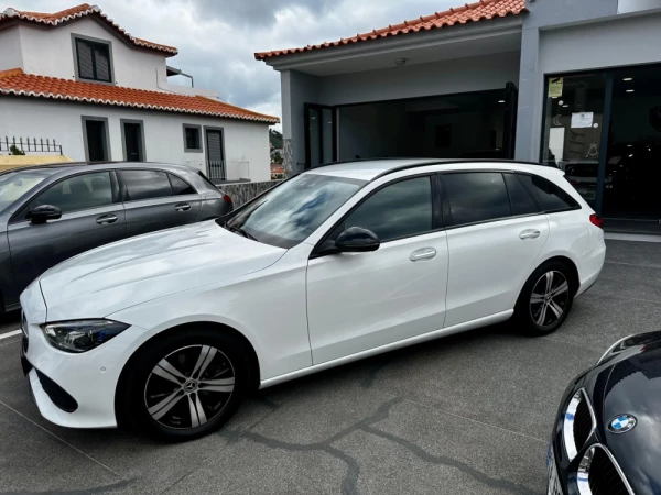 Mercedes-Benz C 220 d Avantgarde 3