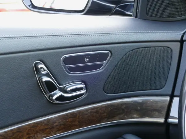 Mercedes-Benz S 350 BlueTEC 32