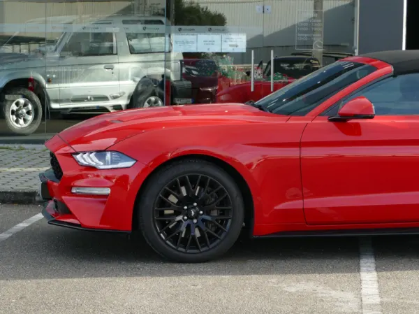 Ford Mustang 2.3i EcoBoost Aut. 13