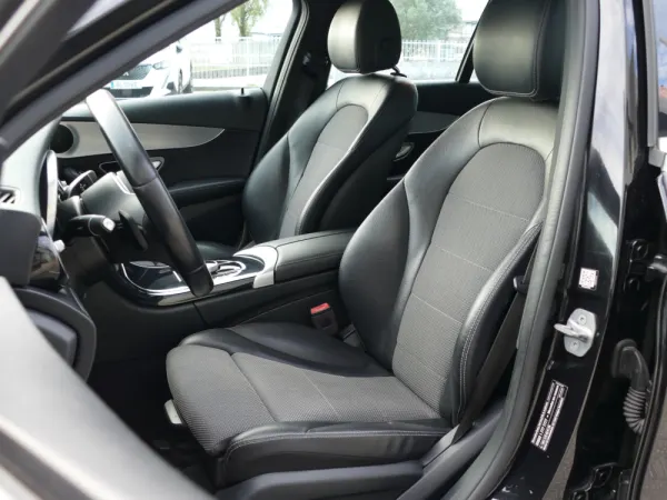 Mercedes-Benz C 200 d Avantgarde 24