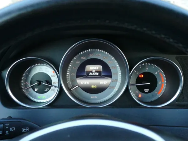 Mercedes-Benz C 250 CDi Avantgarde BE 16