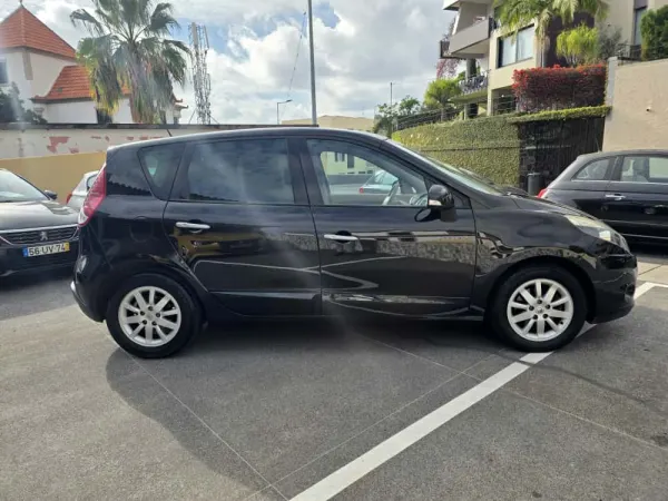 Renault Grand Scénic 1.5 dCi Dynamique S SS 4