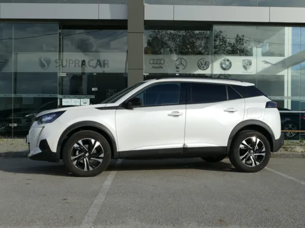 Peugeot 2008 1.2 PureTech Allure EAT8 36