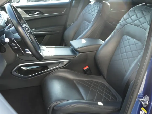 Jaguar F-Pace 2.0 P400e AWD R-Dynamic S 23