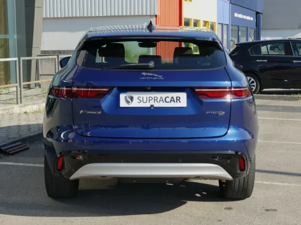 Jaguar F-Pace 2.0 P400e AWD R-Dynamic S 4