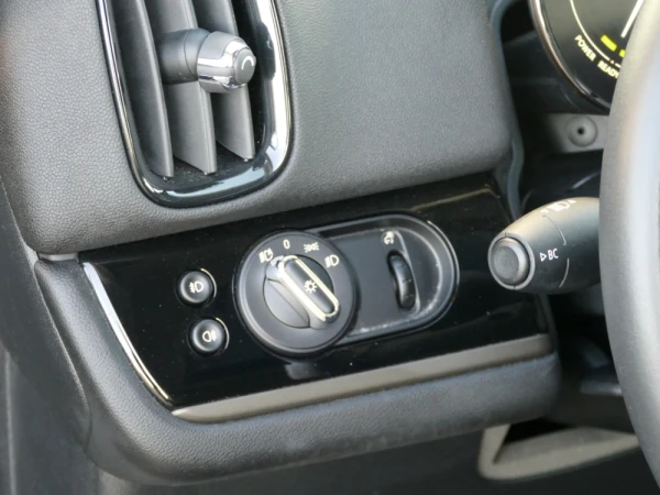 MINI Countryman Cooper SE ALL4 Auto 51