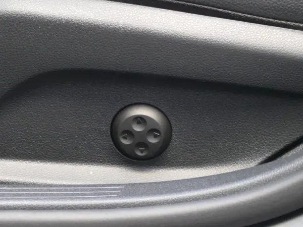 Mercedes-Benz C 300 de AMG Line 23