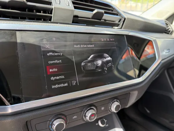 Audi Q3 Sportback 35 TFSI S line 18