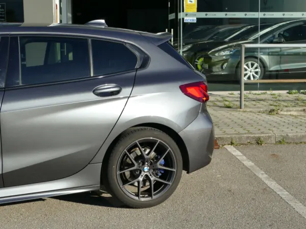 BMW 116 d Pack M Shadow Auto 12